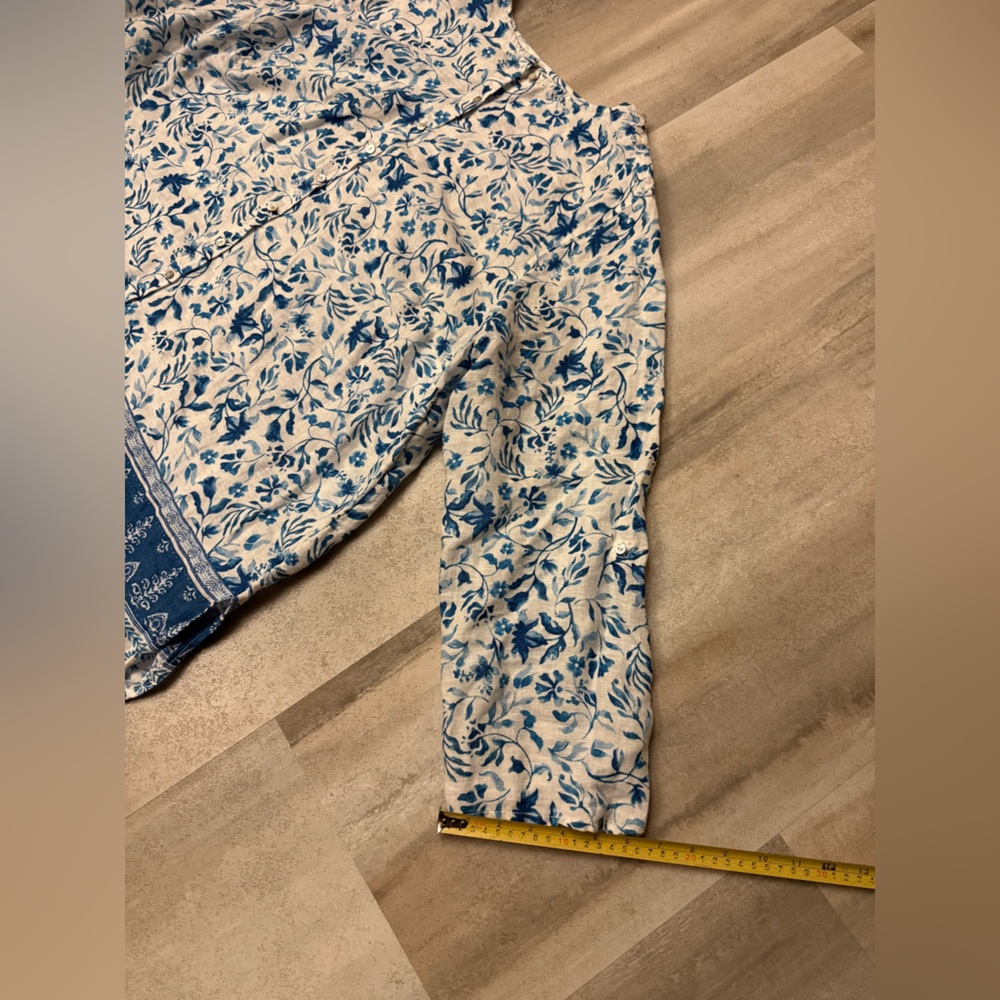 Joie Blue Floral blouse - Picture 7 of 10